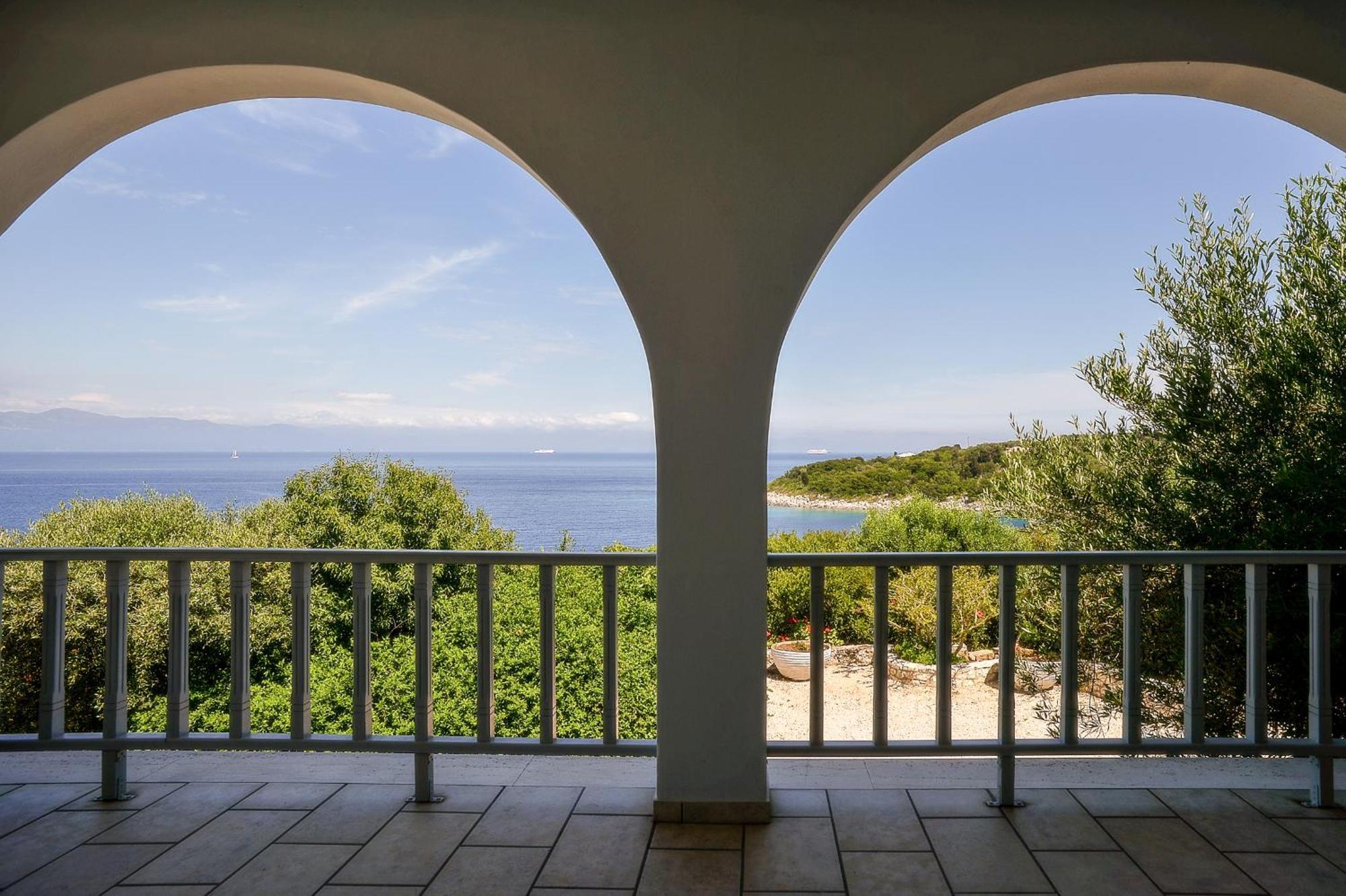 Lioniskari Seaviews - Paxoi'S Private Pool Oasis Villa Porto Ozias Bagian luar foto